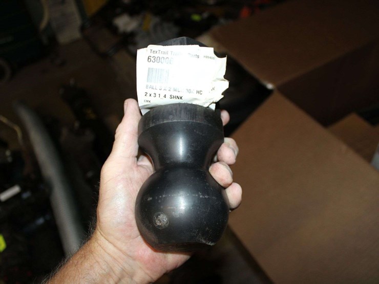 boxes-of-automotive-parts,-box-with-oil-pan-kit,-and-more-image-4