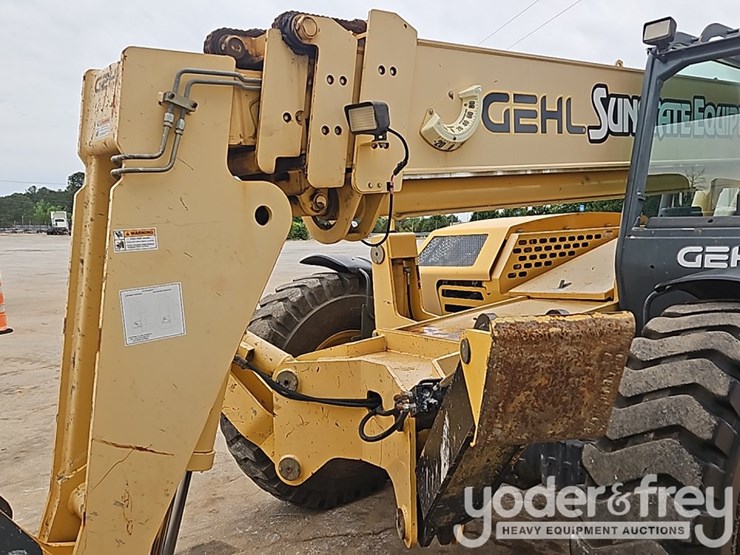 2013-gehl-dl11-image-17