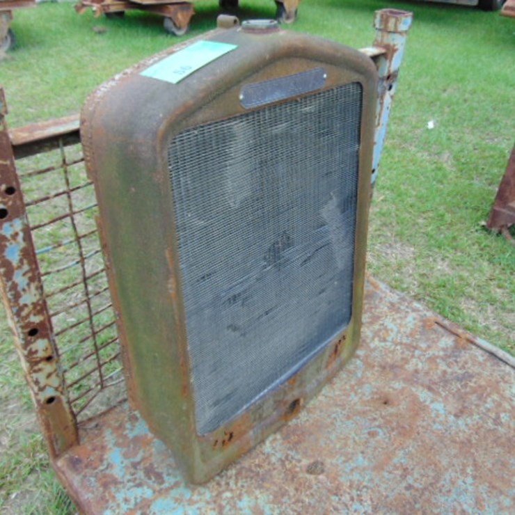 INDIANA ANTIQUE RADIATOR