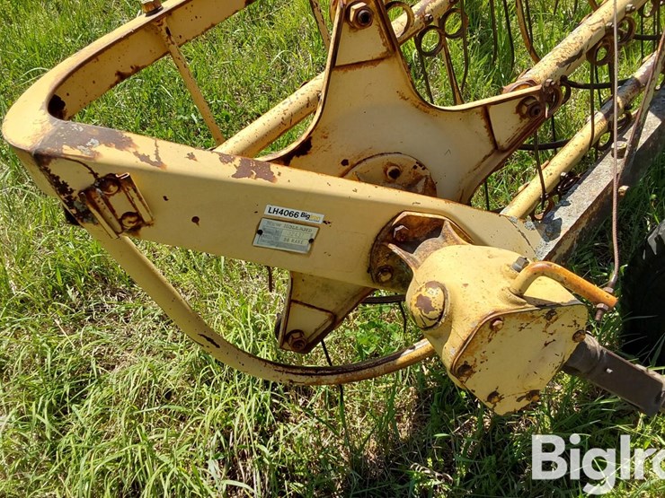 new-holland-56-image-12