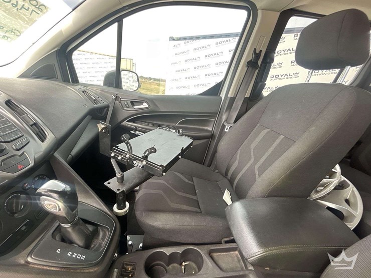 2014-ford-transit-connect-image-18