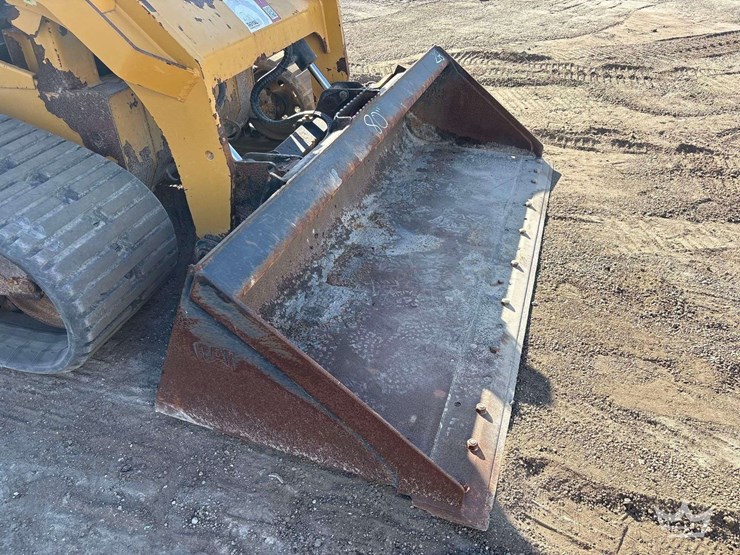 2017-caterpillar-289d-image-26