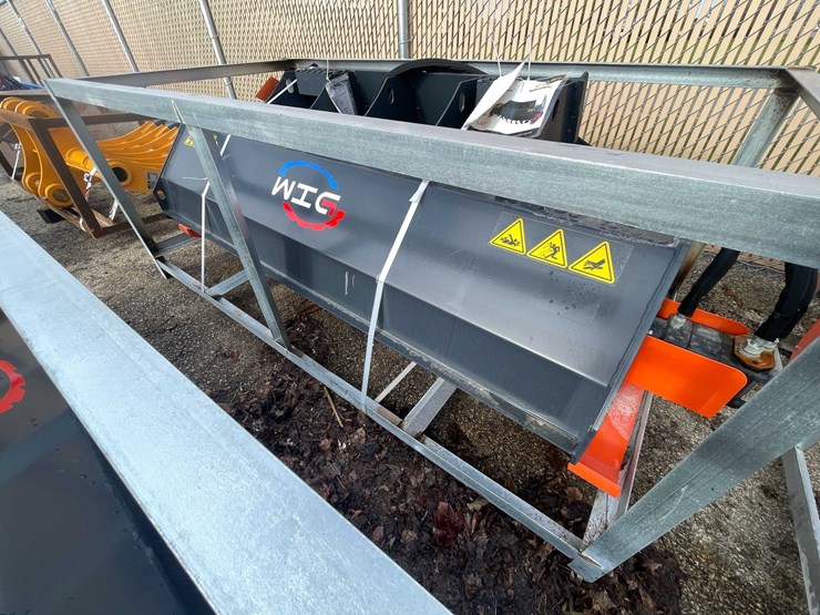 #9029-•-unused-wig-72"-bi-directional-skid-steer-rototiller-(o12)-image-10