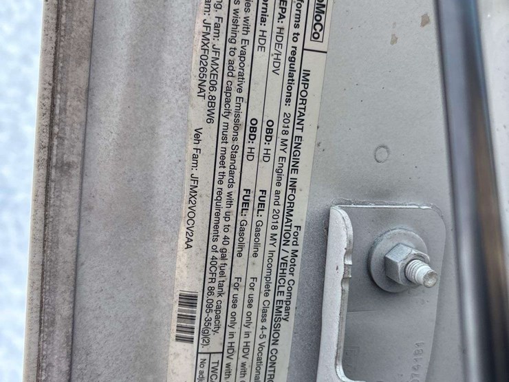 2018-ford-f550-image-10