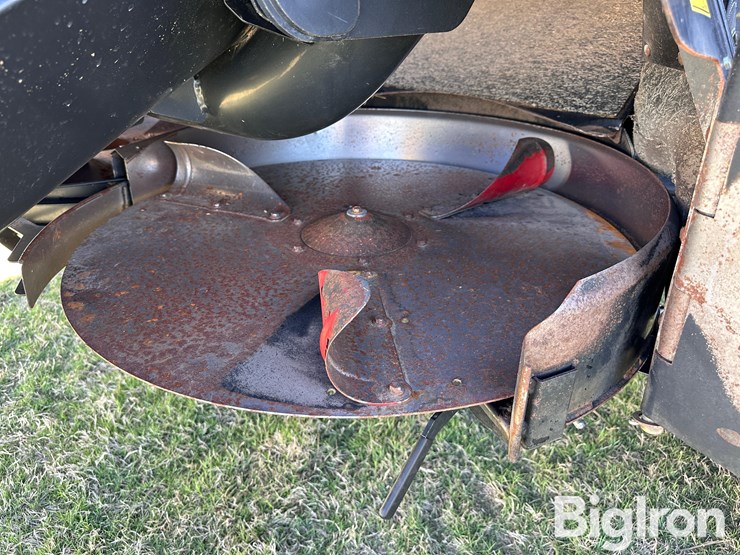 2019-case-ih-7150-image-16
