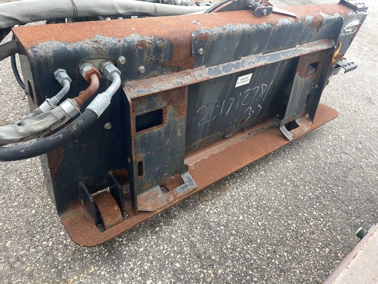 #9010-•-bobcat-asphalt-planer-(o7)-image-19
