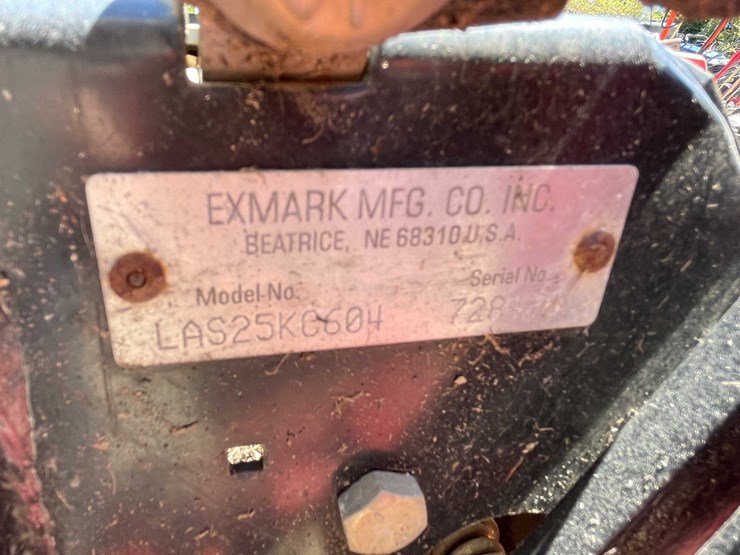 #7408-•-x-mark-zero-turn-riding-lawn-mower-image-19