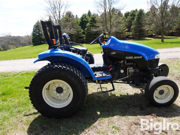 new-holland-tc45d-image-4