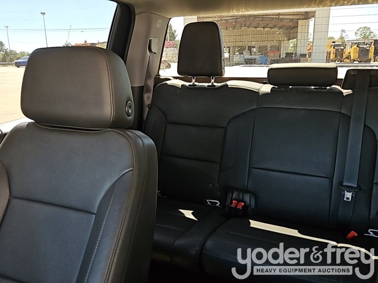 2022-chevrolet-silverado-1500-image-37