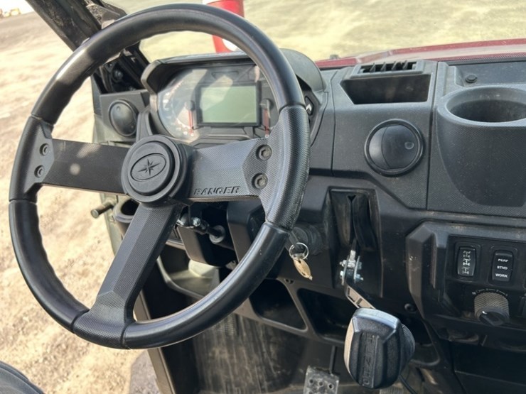 2019-polaris-ranger-image-21