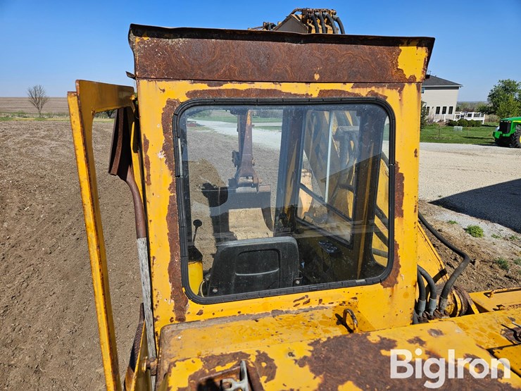 liebherr-r925-image-15