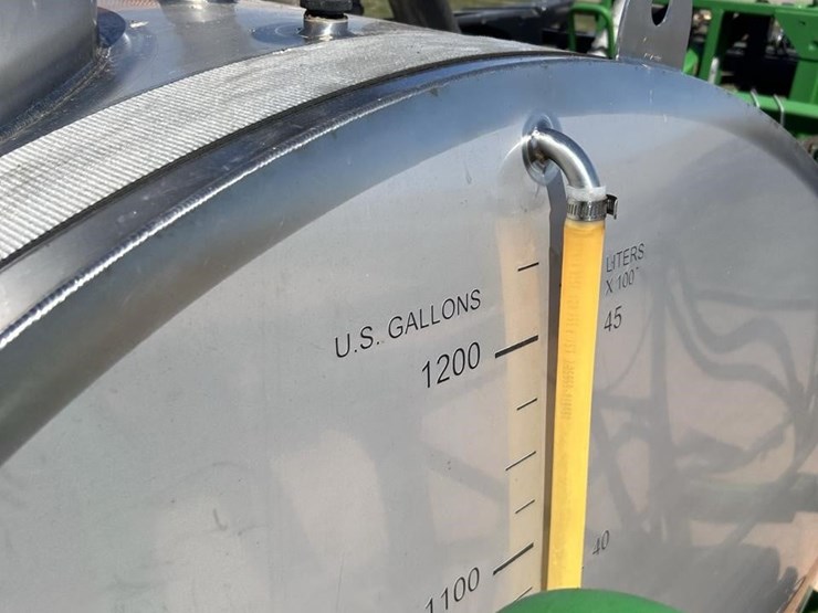 2012-john-deere-4940-image-53