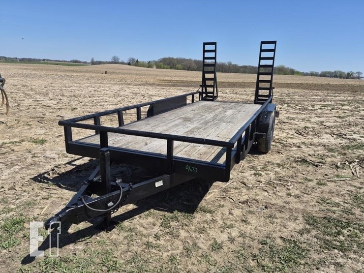 lamar-skid-steer-trailer-image-5