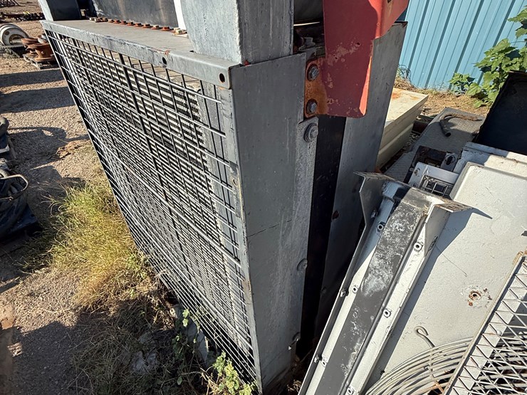 (1)-53”l-x-10”w-x-59”h-&-(1)-44”l-x-11”-x-53”h-cac-/-radiator-&-related-gaurds-image-7