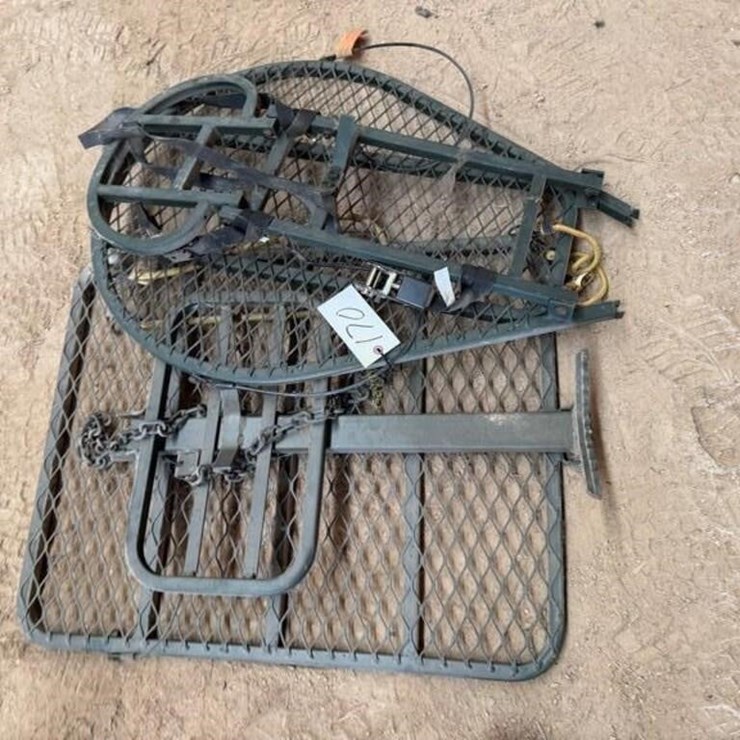 (2) Treestands