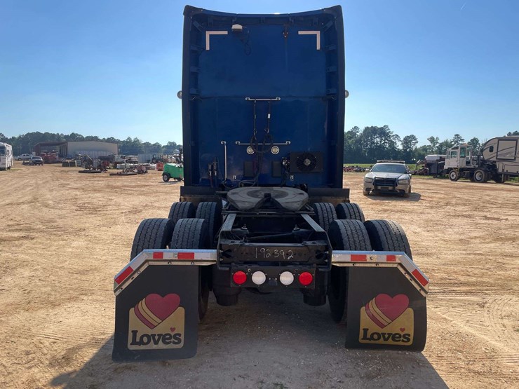 2018-kenworth-t680-image-6