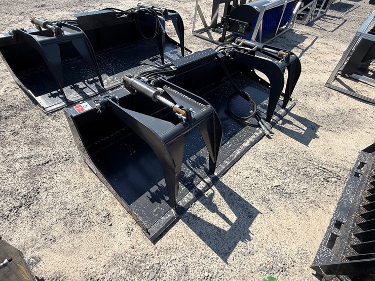 #2045-•-unused-jct-skid-steer-grapple-bucket-inv#-47071-image-3