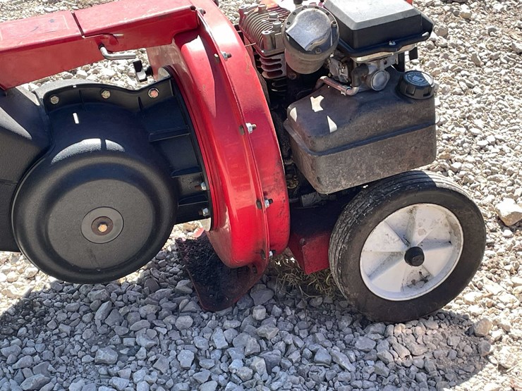 #7398-•-mtd-5-hp-chipper/-shredder-image-11