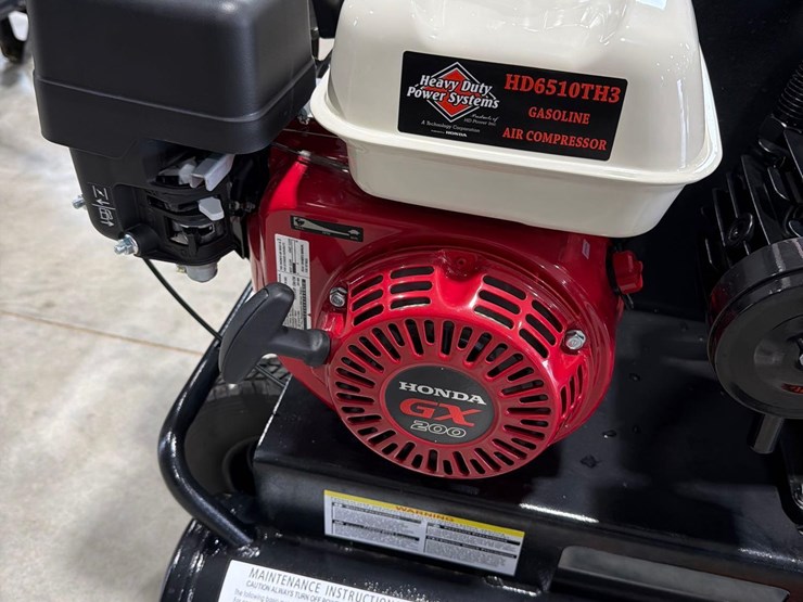 heavy-duty-power-systems-10-gallon-gas-air-compressor---1-owner-image-8