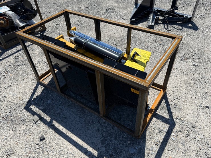 #45364-•-unused-agt-sshh680-skid-steer-breaker-sshh68026020503a-image-1