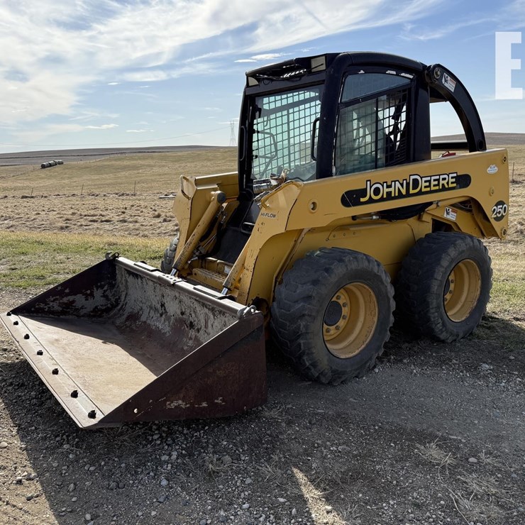 DEERE 250