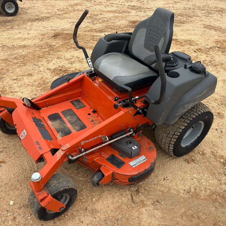 Husqvarna MZ48 Zero-Turn Lawn Mower
