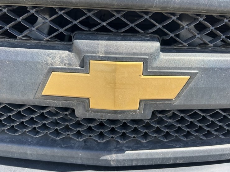 2013-chevrolet-silverado-1500-image-9