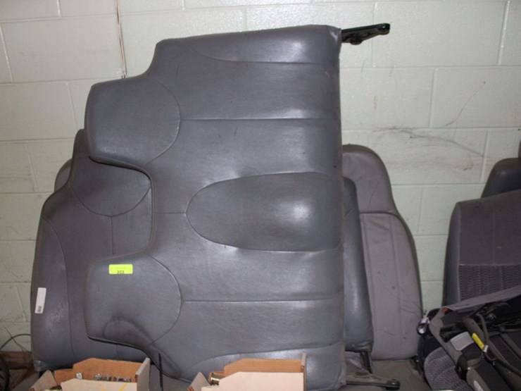 various-bench-seats-and-single-seats-as-photographed-image-5