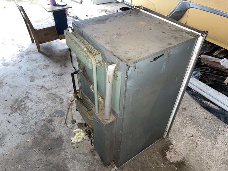 #7074-•-rv-refrigerator/freezer-image-3