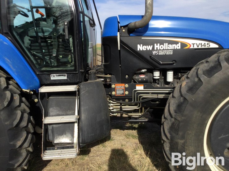 2004-new-holland-tv145-image-20