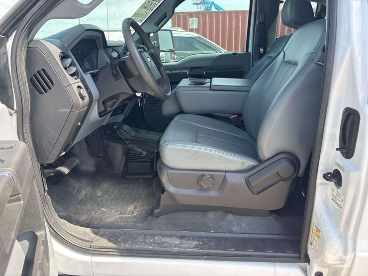 2016-ford-f250-image-13