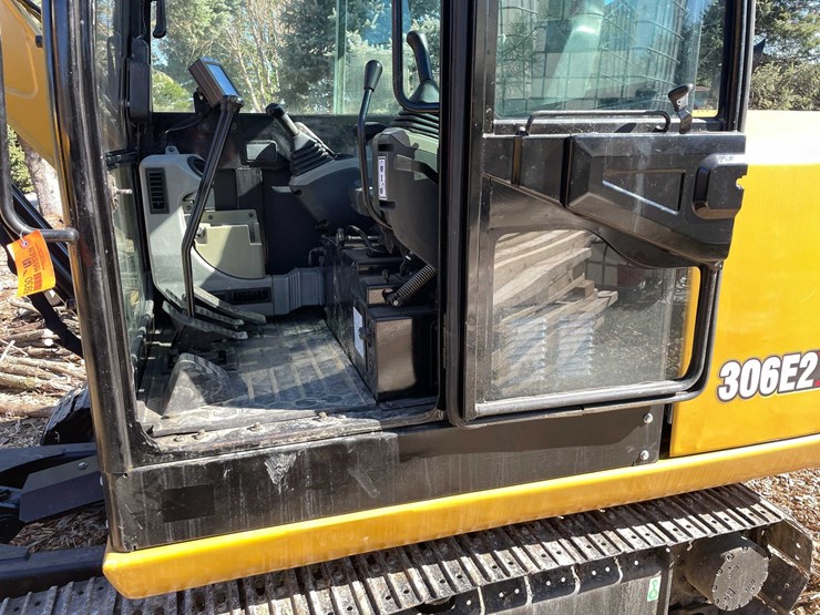 #6930-•-cat-306e2-excavator-image-51
