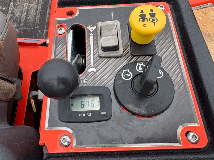 badboy-elite-60"-zero-turn-mower-(676-hours)-image-17
