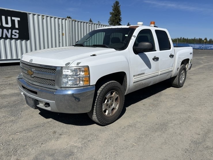 2013-chevrolet-silverado-1500-image-1