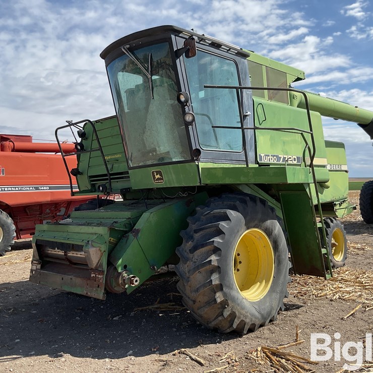 1980 JOHN DEERE 7720