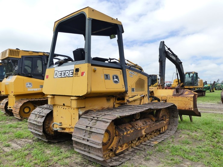deere-650j-image-3