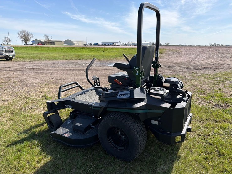 yakta-yxr910-zero-turn-lawnmower--1-owner-image-4