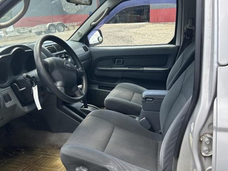 2004-nissan-frontier-image-11