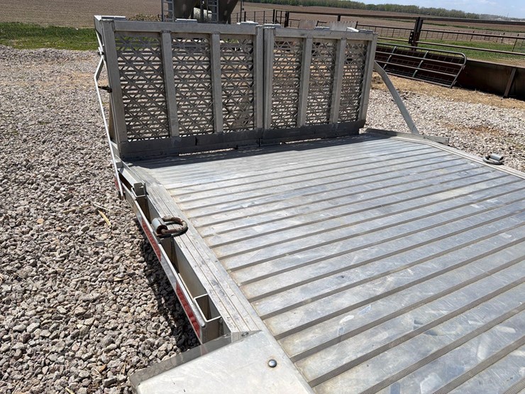 2020-eby-86”-x-24-1/2ft-bumper-hitch-flatbed-trailer—1-owner-image-8