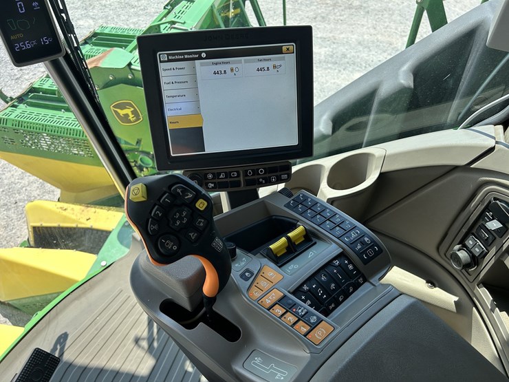 2020-john-deere-cs770-image-25