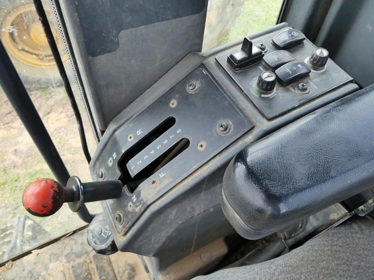 deere-672g-image-14