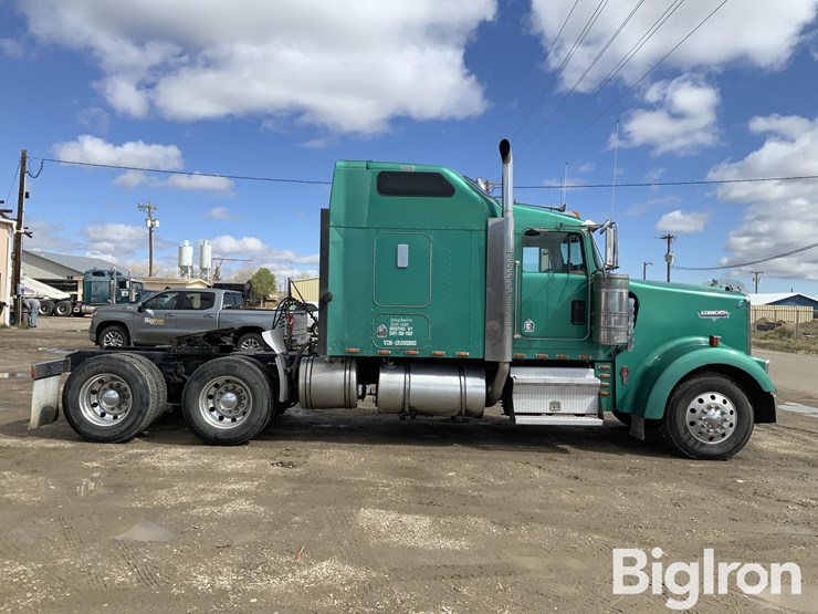 2005-kenworth-w900l-image-4