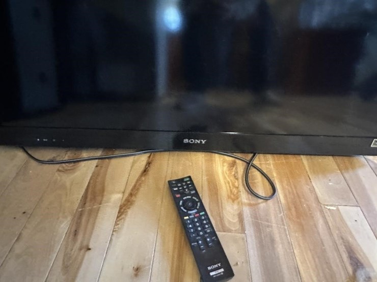 sony-flat-screen-tv-image-3
