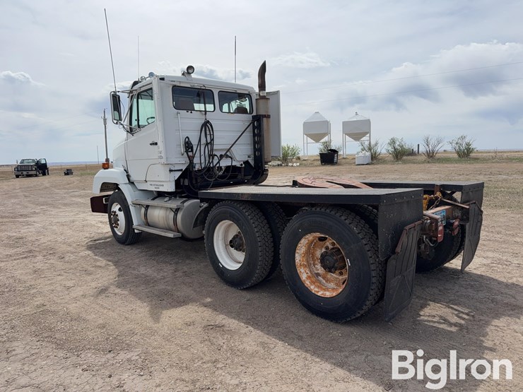 1991-freightliner-flc112-image-7