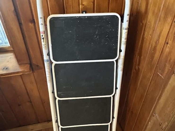 step-stool-image-2