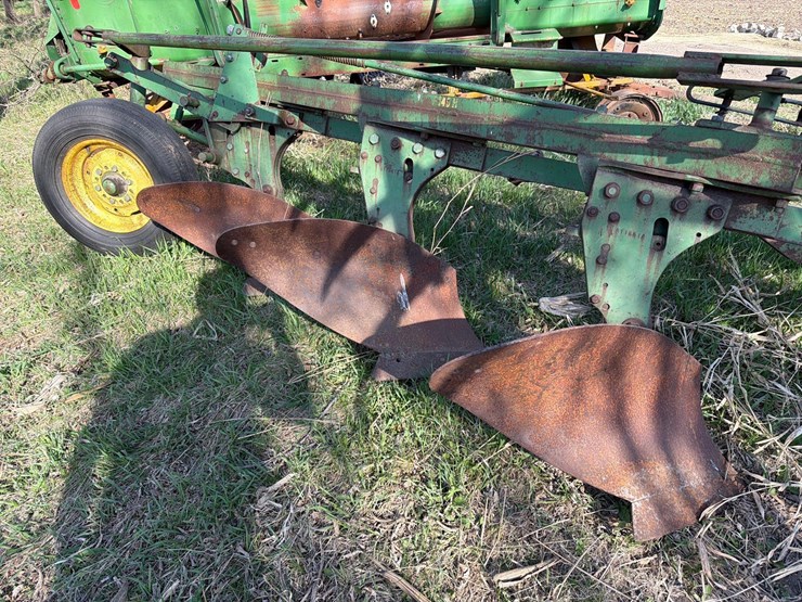 john-deere-f145h-image-6