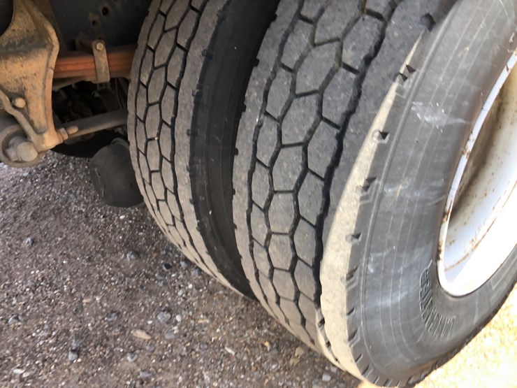 international-durastar-4300-image-6