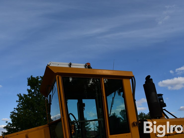 1989-deere-772bh-image-16