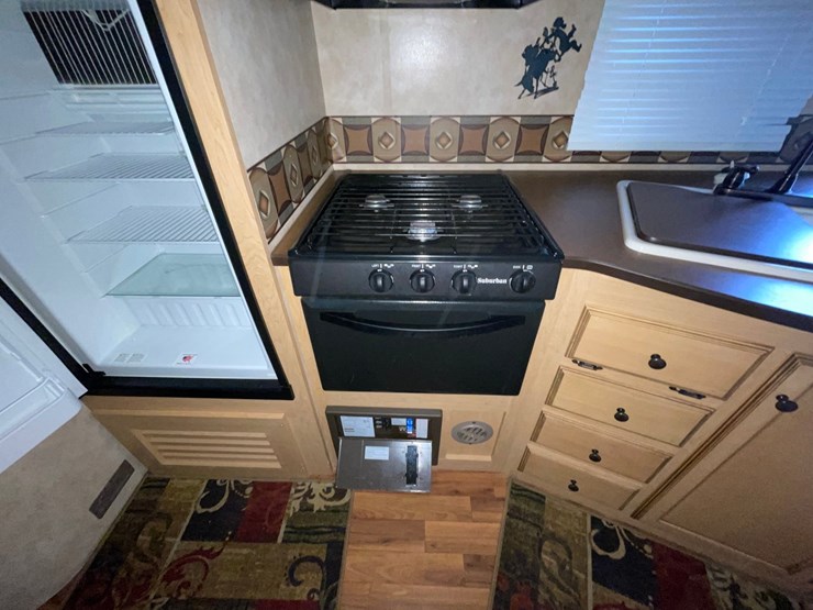 #7050-•-2010-spree-lx-superlite-camper-(has-mn-title)-image-81