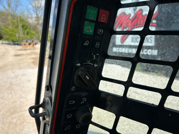 2022-bobcat-t66-image-23
